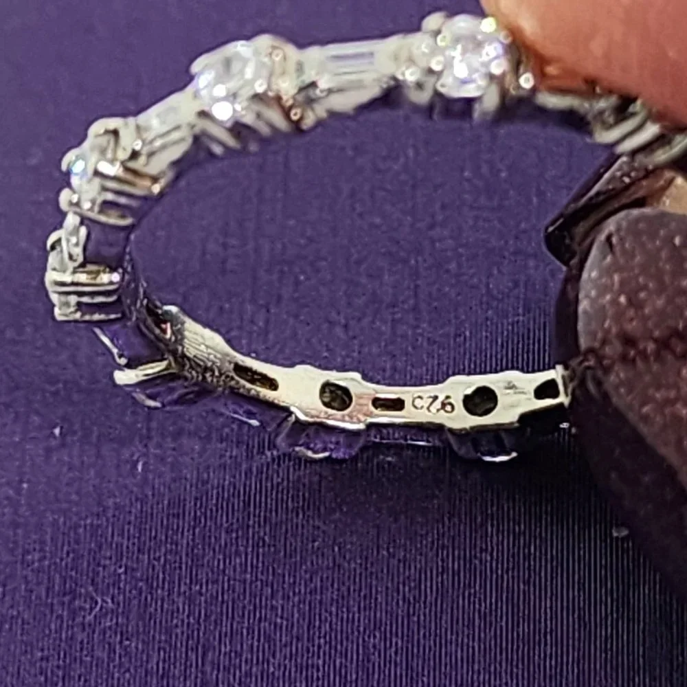 Round and Baguette Prong Set Stones Narrow Band Sterling Silver Ring SZ 7